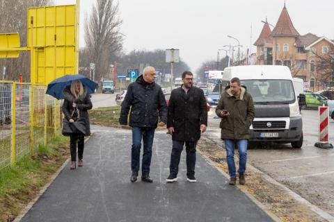 Gradonačelnik Bakić obišao završne radove na izgradnji biciklističke staze do subotičke Privredne zone „Mali Bajmok“
