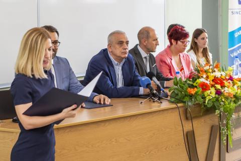 Gradonačelnik Bakić prisustvovao svečanom prijemu brucoša na Visokoj tehničkoj školi strukovnih studija u Subotici.